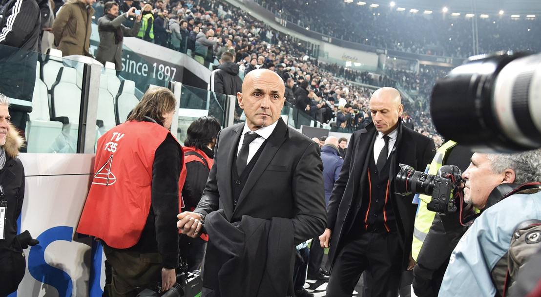 Luciano Spalletti, tecnico giallorosso, arriva allo Juventus Stadium: ha debuttato nel pari col Verona. Ansa